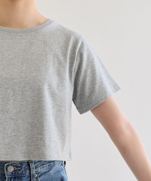 andme(アンドミー)の「【新色追加】汗染み防止半袖ミニTシャツ(Tシャツ/カットソー・レディース・オフホワイト/チャコールグレー/ネイビー/杢グレー/グレイッシュブルー/ブラック/ブラウン/キナリ・L/M)」の21枚目の写真