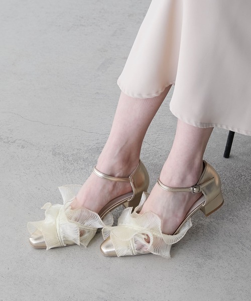 【forksy.】【オケージョン対応】ポインテッドトゥ シアーフリル パンプス