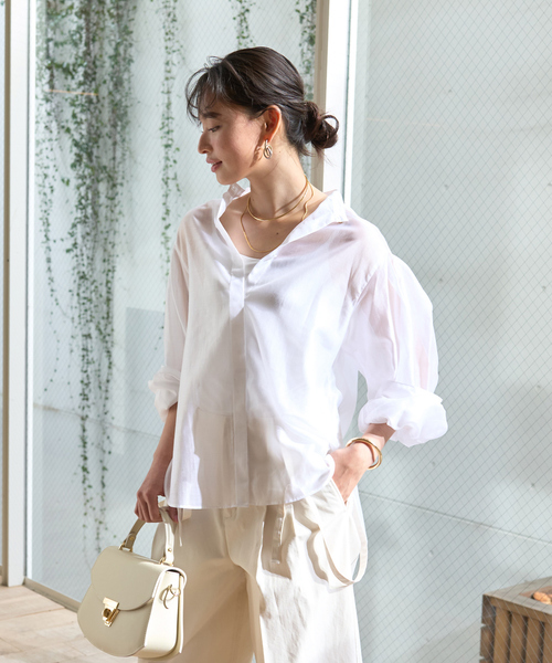 Rouge vif Anna(ルージュヴィフアンナ)の「タックボリューム袖シアーブラウス(シャツ/ブラウス・レディース・サックスブルー/ブラック/ホワイト・フリー)」の22枚目の写真