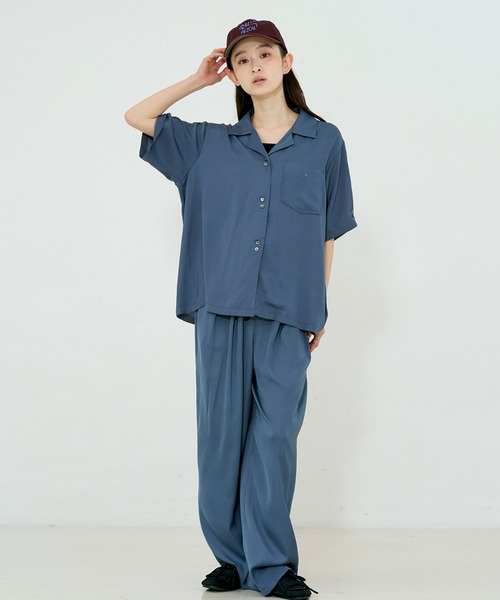 NOMINE（ノミネ）の「【セットアップ着用可】ヴィンテージサテン 開襟 シャツ（シャツ/ブラウス・レディース・チャコールグレー/マスタード/ブラウン/グレイッシュブルー/ブラウン系その他・フリー）」の19枚目の写真