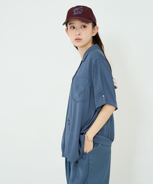 NOMINE（ノミネ）の「【セットアップ着用可】ヴィンテージサテン 開襟 シャツ（シャツ/ブラウス・レディース・チャコールグレー/マスタード/ブラウン/グレイッシュブルー/ブラウン系その他・フリー）」の22枚目の写真