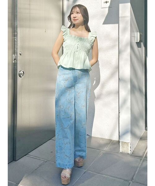 MERCURYDUO(マーキュリーデュオ)の「リボンプリントデニムパンツ(その他パンツ・レディース・インディゴブルー/ブルー・MEDIUM/SMALL)」の20枚目の写真