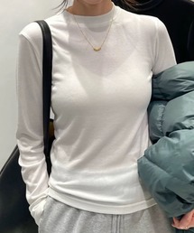 クルーネック長袖カットソー