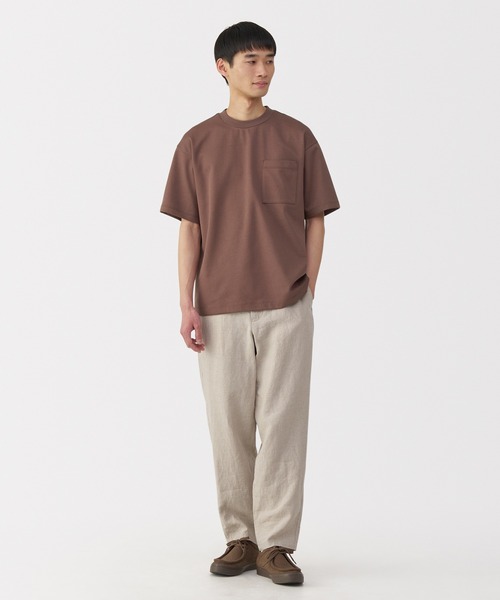 無印良品（ムジルシリョウヒン）の「紳士　涼感ＵＶカットワイド半袖Ｔシャツ（Tシャツ/カットソー・メンズ・ブラック/ホワイト/ライトグレー/ライトブルー/ライトピンク/グレー系/ブラウン系/スモーキーグリーン系/ダークグリーン/バーガンディー・S/M/L/XL）」の16枚目の写真