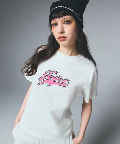 X-girl(エックスガール)の「RHINESTONE AND LOGO S/S TEE(Tシャツ/カットソー・レディース・ホワイト/ライトブルー/ブラック・L/S/M)」の2枚目の写真
