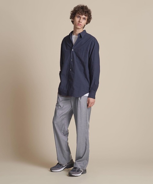 UNITED ARROWS（ユナイテッドアローズ）の「【マルチサイズ】TR ドレープ ストレート イージースラックス（スラックス・メンズ・ネイビー/ブラウン/ダークグレー/オリーブ/グレー/ナチュラル/ベージュ/ブラック・マルチサイズ）」の3枚目の写真