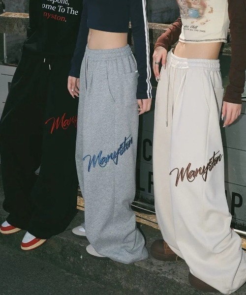 セール】刺しゅうロゴスウェットワイドパンツ（スウェットパンツ