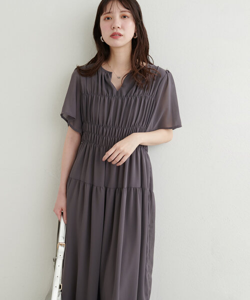 natural couture（ナチュラルクチュール）の「【WEB限定】変形シャーリングフレアスリーブワンピース（ワンピース・レディース・ブルー/ピンク系その他/ピンクベージュ/チャコールグレー/その他1/その他2・FREE）」の9枚目の写真