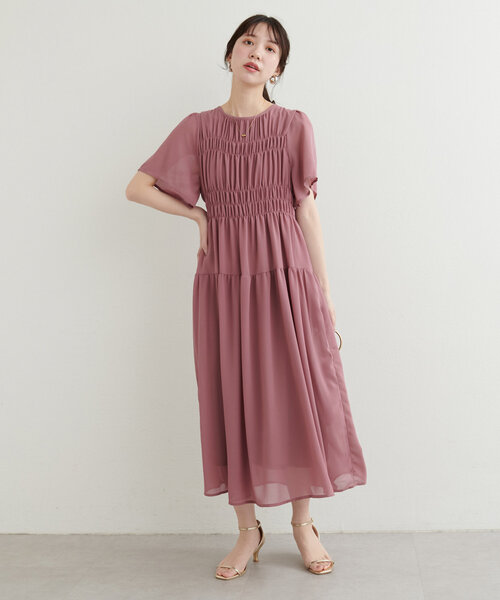 natural couture（ナチュラルクチュール）の「【WEB限定】変形シャーリングフレアスリーブワンピース（ワンピース・レディース・ブルー/ピンク系その他/ピンクベージュ/チャコールグレー/その他1/その他2・FREE）」の21枚目の写真