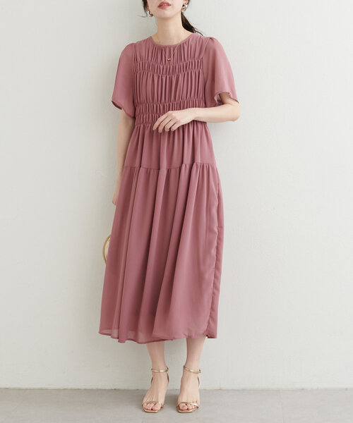 natural couture（ナチュラルクチュール）の「【WEB限定】変形シャーリングフレアスリーブワンピース（ワンピース・レディース・ブルー/ピンク系その他/ピンクベージュ/チャコールグレー/その他1/その他2・FREE）」の22枚目の写真