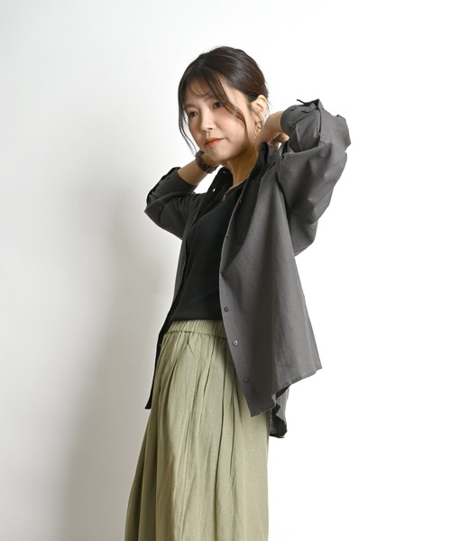 MARAI(マーライ)の「綿麻 長袖シャツ ブラウス 無地(シャツ/ブラウス・レディース・ホワイト/ピンク/チャコール/グレー・フリー)」の11枚目の写真