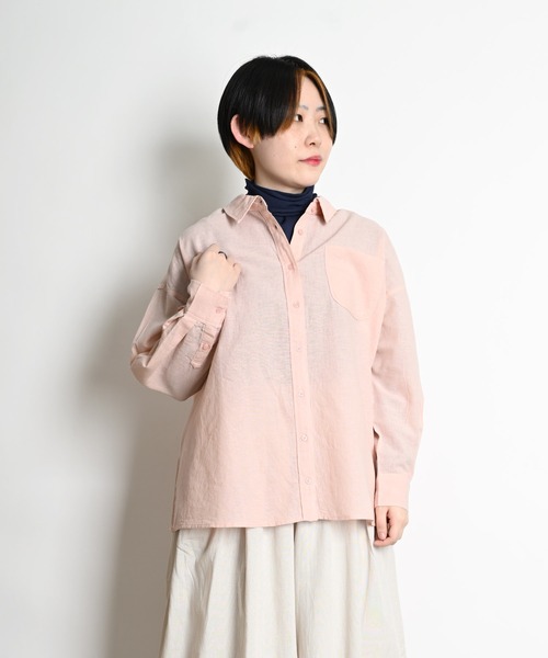 MARAI(マーライ)の「綿麻 長袖シャツ ブラウス 無地(シャツ/ブラウス・レディース・ホワイト/ピンク/チャコール/グレー・フリー)」の14枚目の写真