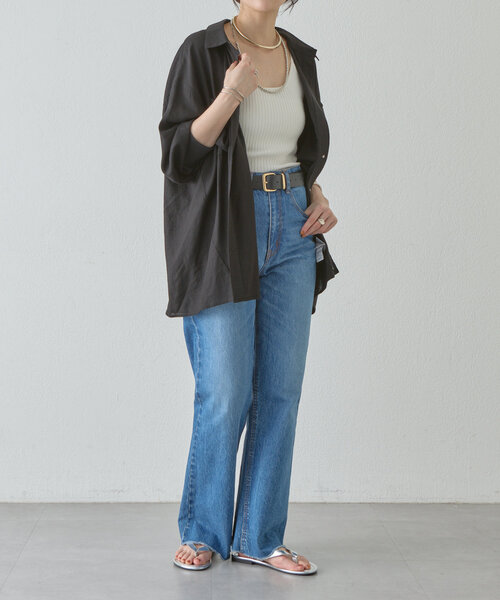 SHENERY(シーナリー)の「【一枚でも羽織でも活躍!】リネンワイドシャツ(シャツ/ブラウス・レディース・オフホワイト/ブラック・FREE)」の15枚目の写真