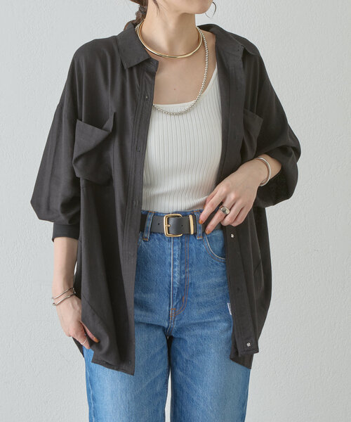 SHENERY(シーナリー)の「【一枚でも羽織でも活躍!】リネンワイドシャツ(シャツ/ブラウス・レディース・オフホワイト/ブラック・FREE)」の21枚目の写真