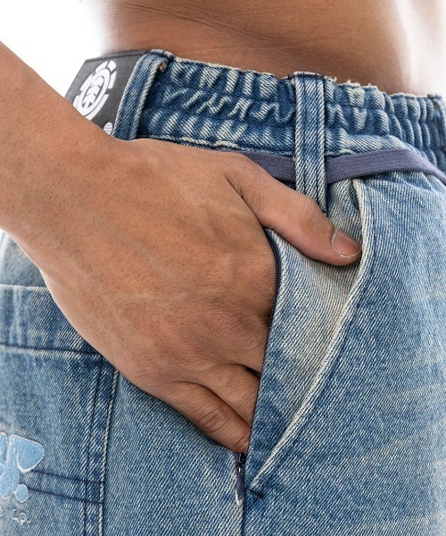 ELEMENT(エレメント)の「ELEMENT メンズ SHOD SHORTS HAMMER W W9 ショートパンツ 【2025年春夏モデル】/エレメントビッグシルエットウエストゴムショートパンツ(その他パンツ・メンズ・ライトブルー/ブラック系その他/ブルー系その他・MEDIUM/LARGE/X-LARGE)」の11枚目の写真