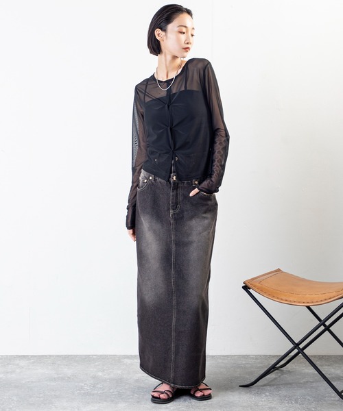 MILLION CARATS（ミリオンカラッツ）の「透け感と立体シルエットでこなれ見え叶う、大人の上品シアートップス（Tシャツ/カットソー・レディース・オフホワイト/グレー/ブラック・FREE）」の22枚目の写真
