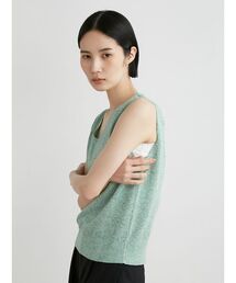 MIESROHE ミースロエ 【未使用新品】シルク混ショート丈Ｖネックニット MIESROHE ミースロエ 【未使用新品】シルク混ショート丈Vネック