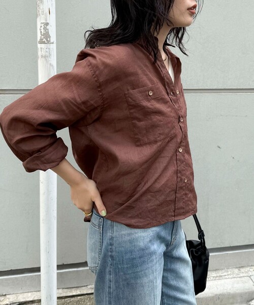 fredy emue（フレディエミュ）の「ラミークロップドシャツ（シャツ/ブラウス・レディース・サックスブルー/ベージュ/ブラウン/イエロー・38）」の8枚目の写真