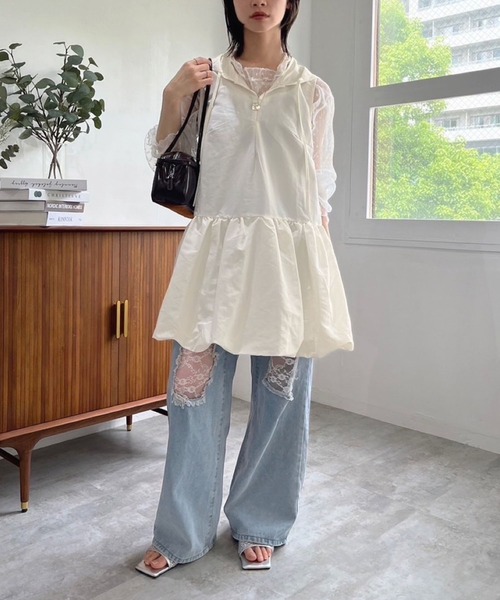 Jewelobe(ジュエローブ)の「バルーンスカートフーディーミニワンピース(ワンピース・レディース・オフホワイト/ブラック/ピンク・FREE)」の9枚目の写真