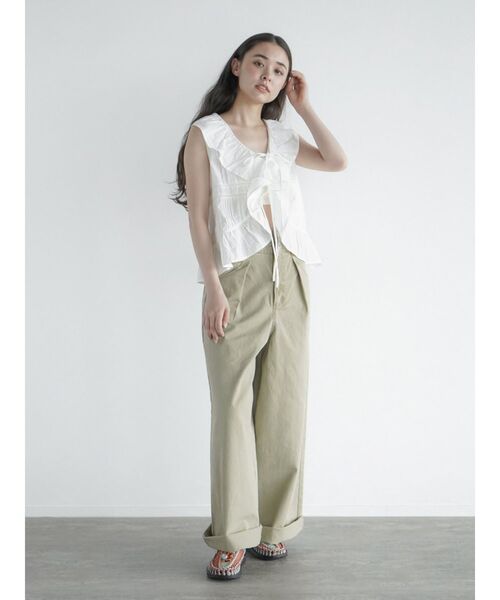 ブラウス シャツ Front ribbon frilled gilet レディース FIKA. ブラウス シャツ Front ribbon frilled gilet レディース