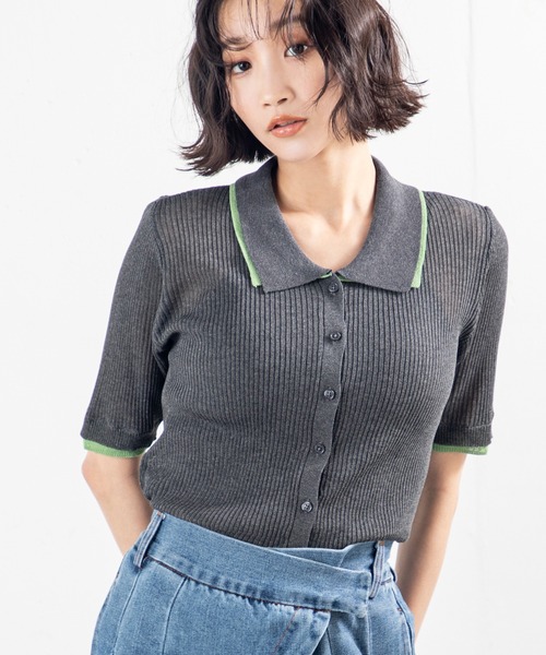 MILLION CARATS(ミリオンカラッツ)の「着こなし自在な旬デザイン!配色ディテールで洒落見えする夏に頼れる麻タッチ衿付きニットカーディガントップス(カーディガン/ボレロ・レディース・ブラック/オフホワイト/グレー/ブラウン・FREE)」の3枚目の写真