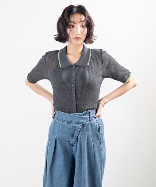 MILLION CARATS(ミリオンカラッツ)の「着こなし自在な旬デザイン!配色ディテールで洒落見えする夏に頼れる麻タッチ衿付きニットカーディガントップス(カーディガン/ボレロ・レディース・ブラック/オフホワイト/グレー/ブラウン・FREE)」の17枚目の写真