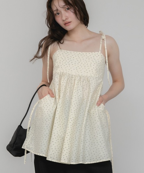 HEILIS(ヘイリス)の「【HIT ITEM!】【新色追加】花柄チュニックキャミソール/リボンノースリーブ 韓国 春服 夏服 ガーリー トレンド キャミソール ブラック ブルー イエロー ホワイト チュニック(キャミソール・レディース・イエロー/ホワイト/ブラック/ブルー・FREE)」の5枚目の写真
