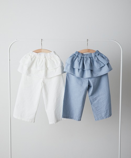 riziere（リジェール）の「ティアードフリルパンツ（その他パンツ・キッズ・ホワイト/ライトブルー・90/100/110/120/130/140/150）」の4枚目の写真