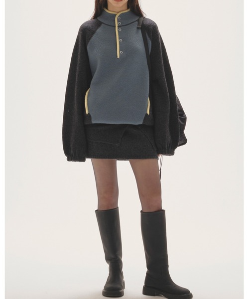 TODAYFUL（トゥデイフル）の「TODAYFUL Wool 100 Piping Pullover（その他アウター・レディース・ダークグレー/ネイビー/ブラウン・FREE）」の2枚目の写真