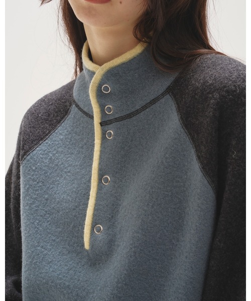 TODAYFUL（トゥデイフル）の「TODAYFUL Wool 100 Piping Pullover（その他アウター・レディース・ダークグレー/ネイビー/ブラウン・FREE）」の7枚目の写真