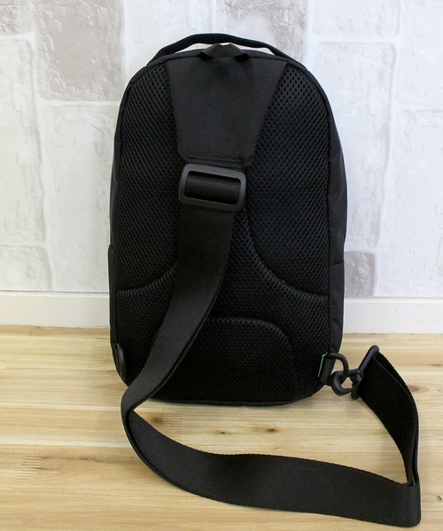 セール】TNF スポーツワンウェイ ショルダーバッグ SPORTS ONE