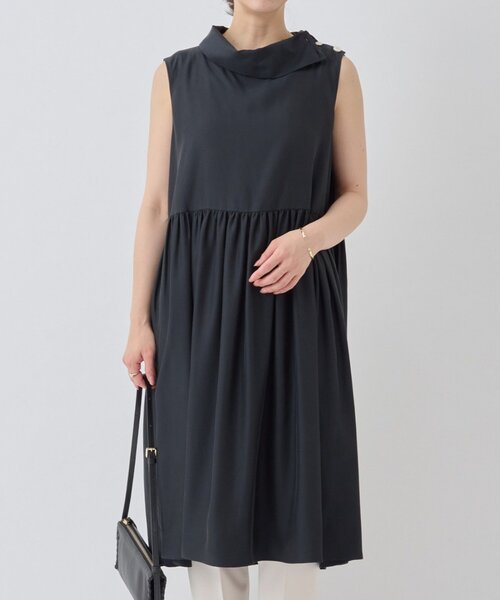 LIVETART（リヴェタート）の「ワイドハイネックミニワンピース（シャツ/ブラウス・レディース・ベージュ/ブラック・FREE）」の2枚目の写真