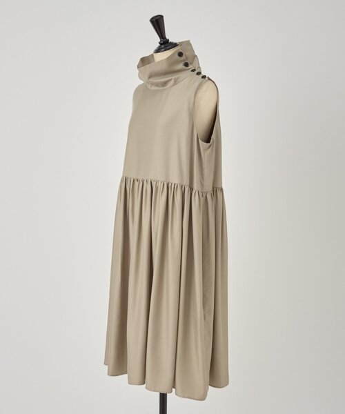 LIVETART（リヴェタート）の「ワイドハイネックミニワンピース（シャツ/ブラウス・レディース・ベージュ/ブラック・FREE）」の4枚目の写真