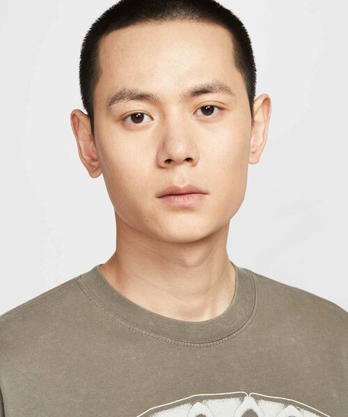 NIKE(ナイキ)の「ナイキ スポーツウェア マックス90 Tシャツ / Nike Sportswear Max90 T-Shirt IH5070-289 Cave Stone(Tシャツ/カットソー・メンズ・グレー系その他2・S/M/L/2XL/XL)」の17枚目の写真