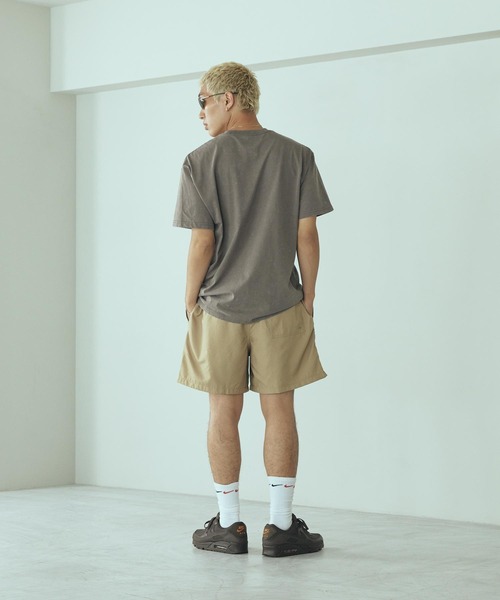 NIKE(ナイキ)の「ナイキ スポーツウェア マックス90 Tシャツ / Nike Sportswear Max90 T-Shirt IH5070-289 Cave Stone(Tシャツ/カットソー・メンズ・グレー系その他2・S/M/L/2XL/XL)」の6枚目の写真