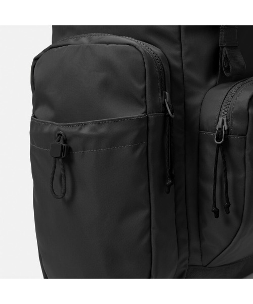 Timberland（ティンバーランド）の「ナイロン 32L バックパック（バックパック/リュック・メンズ・ブラック×ブラック・FREE）」の4枚目の写真