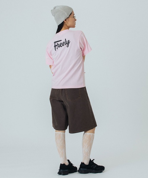 ROSE BUD(ローズバッド)の「LOGO S/S TEE(Tシャツ/カットソー・レディース・ライトブルー/オフホワイト/ブラウン/ピンク・ONE SIZE)」の8枚目の写真
