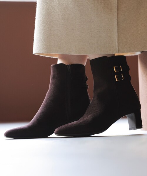 ANY SIS(エニィスィス)の「【23.0~24.0cm】ベルト付き ブーツ(ブーツ・レディース・ブラック系/ダークブラウン系9・LARGE/MEDIUM/SMALL)」の1枚目の写真