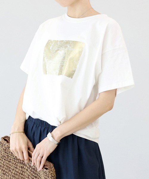 Aletta vita（アレッタビータ）の「箔プリント半袖カットソー（Tシャツ/カットソー・レディース・チャコール/オフホワイト・FREE）」の12枚目の写真