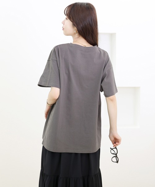 Aletta vita（アレッタビータ）の「箔プリント半袖カットソー（Tシャツ/カットソー・レディース・チャコール/オフホワイト・FREE）」の11枚目の写真