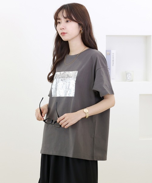 Aletta vita（アレッタビータ）の「箔プリント半袖カットソー（Tシャツ/カットソー・レディース・チャコール/オフホワイト・FREE）」の9枚目の写真