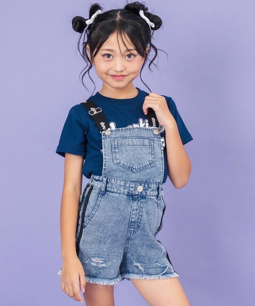ANAP kids(アナップキッズ)の「サイドライン サロペット【ジュニアお揃い】(サロペット/オーバーオール・キッズ・ブラック/ライトブルー・110cm/120cm/130cm)」の2枚目の写真
