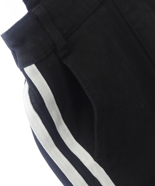 ANAP kids(アナップキッズ)の「サイドライン サロペット【ジュニアお揃い】(サロペット/オーバーオール・キッズ・ブラック/ライトブルー・110cm/120cm/130cm)」の5枚目の写真