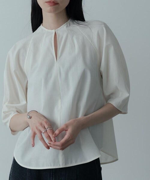 GALLEST（ギャレスト）の「ボトルネックブラウス（シャツ/ブラウス・レディース・サックスブルー/ブラック/ホワイト・38）」の10枚目の写真