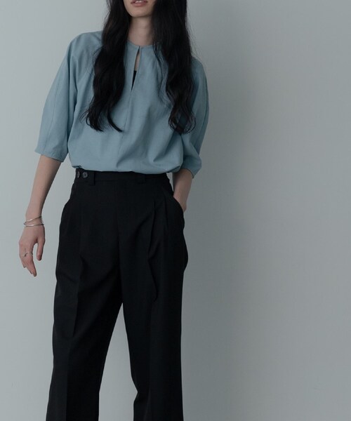 GALLEST（ギャレスト）の「ボトルネックブラウス（シャツ/ブラウス・レディース・サックスブルー/ブラック/ホワイト・38）」の20枚目の写真