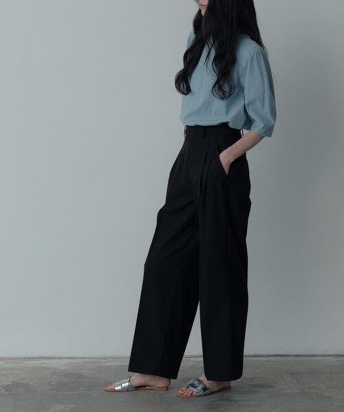 GALLEST（ギャレスト）の「ボトルネックブラウス（シャツ/ブラウス・レディース・サックスブルー/ブラック/ホワイト・38）」の21枚目の写真