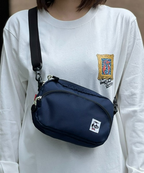 CHUMS（チャムス）の「【CHUMS】Recycle Shoulder Pouch（ショルダーバッグ・レディース・その他2/その他1/ネイビー/ブラック/その他3・FREE）」の2枚目の写真