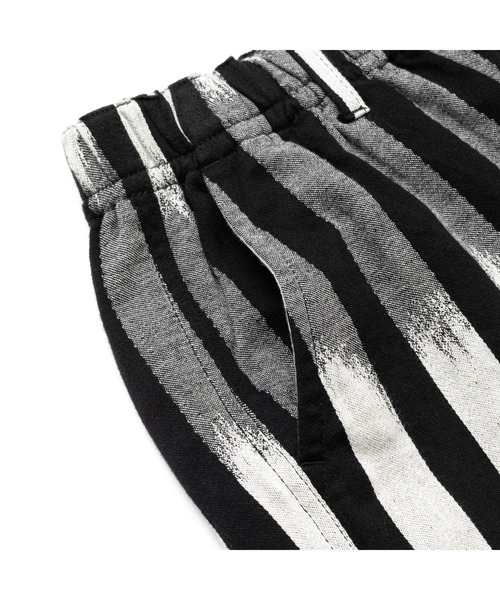 CALEE（キャリー）の「KASURI STRIPE JACQUARD EASY SHORTS（その他パンツ・メンズ・ブラック×ホワイト・LARGE/MEDIUM）」の4枚目の写真