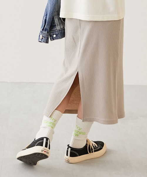 devirock（デビロック）の「おめかし リブスリットスカート（スカート・キッズ・ブラウン系/グレー系/パープル系/ブラック系/ベージュ系/ピンク系/杢グレー・100cm/110cm/120cm/130cm/140cm/150cm/160cm）」の5枚目の写真