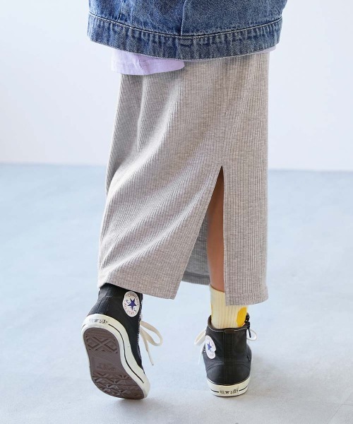 devirock（デビロック）の「おめかし リブスリットスカート（スカート・キッズ・ブラウン系/グレー系/パープル系/ブラック系/ベージュ系/ピンク系/杢グレー・100cm/110cm/120cm/130cm/140cm/150cm/160cm）」の3枚目の写真